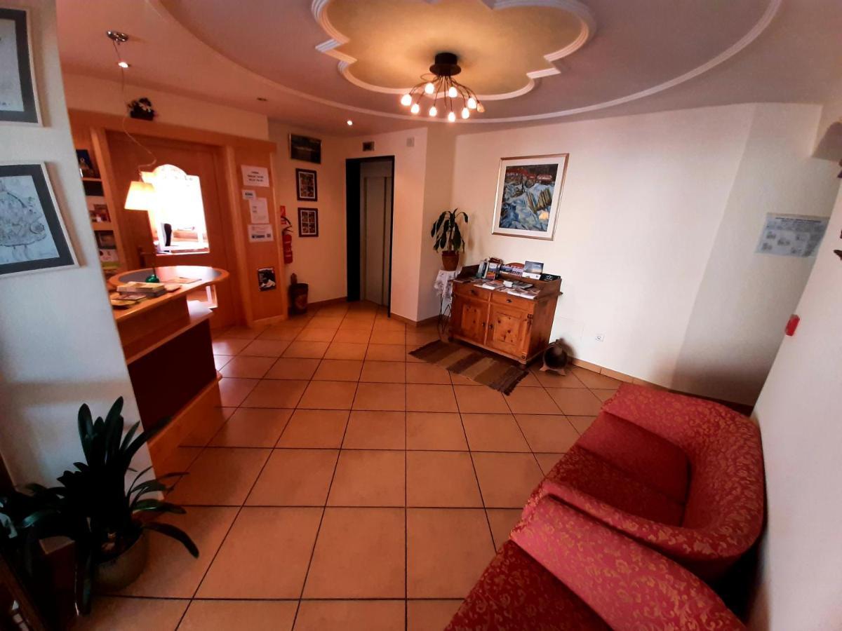Hotel Pörnbacher Olang Exteriör bild